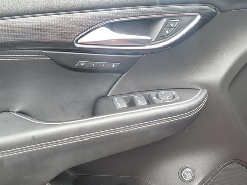 Used 2023 Buick Envision Essence FWD image 12