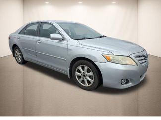 Used 2011 Toyota Camry LE w/ LE Extra-Value Pkg video 2
