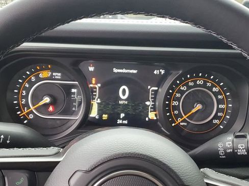 New 2026 Jeep Wrangler Unlimited Rubicon image 8