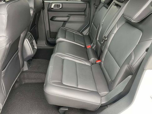 New 2026 Ford Bronco Outer Banks AWD/4WD image 12