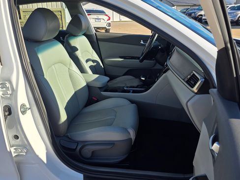 Used 2016 Kia Optima EX image 22