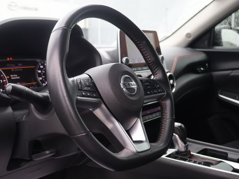 Used 2023 Nissan Sentra SR w/ Electronics Package FWD image 22