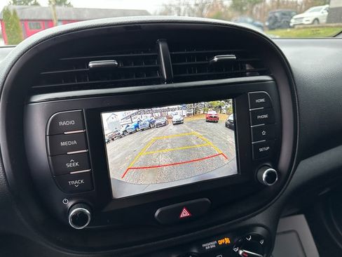Used 2021 Kia Soul S FWD image 20