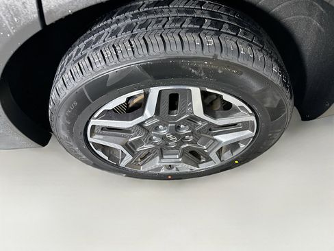 Used 2021 Hyundai Santa Fe Limited AWD/4WD image 11