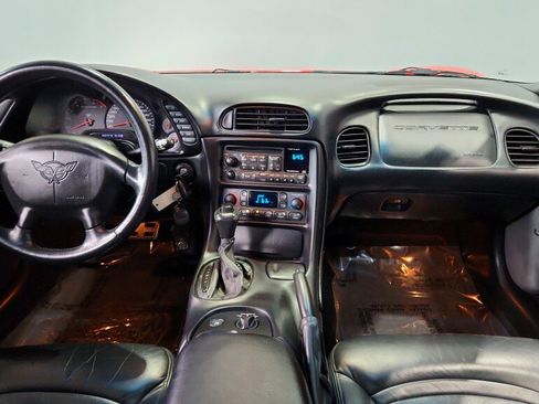 Used 1997 Chevrolet Corvette Coupe w/ Memory Pkg image 18