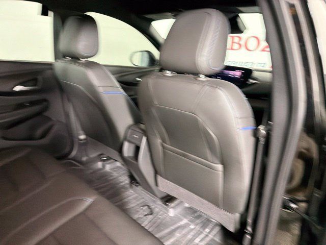 Used 2024 Buick Envista Sport Touring w/ Convenience I Package FWD image 36