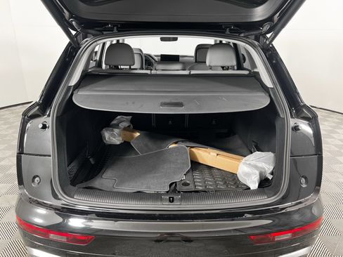 Certified 2022 Audi Q5 2.0T Premium Plus w/ Premium Plus Package image 34