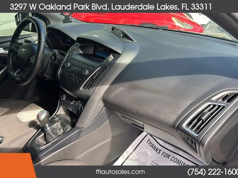 Used 2018 Ford Focus ST image 47