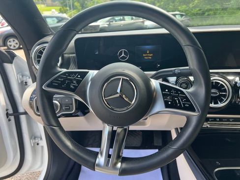 Certified 2025 Mercedes-Benz CLA 250 4MATIC image 15