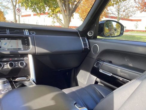 Used 2016 Land Rover Range Rover Supercharged image 16