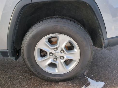 Used 2014 Jeep Grand Cherokee Laredo w/ Quick Order Package 23E image 6