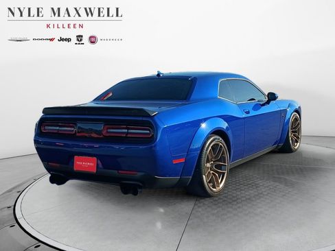 Used 2022 Dodge Challenger SRT Hellcat RWD image 16