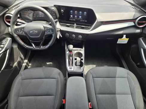 Used 2026 Chevrolet Trax RS w/ Driver Confidence Package FWD image 23