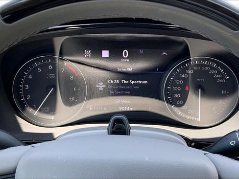 Used 2024 Cadillac XT6 Premium Luxury w/ Technology Package AWD/4WD image 20