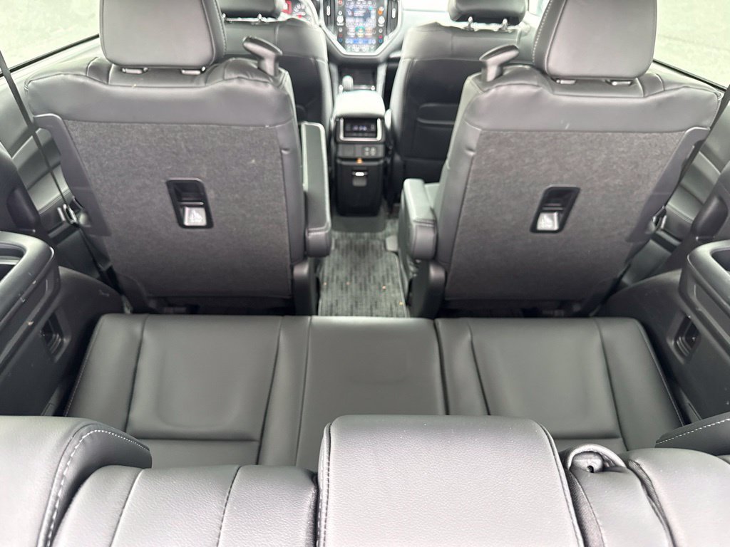 Certified 2026 Subaru Ascent Premium AWD/4WD image 39