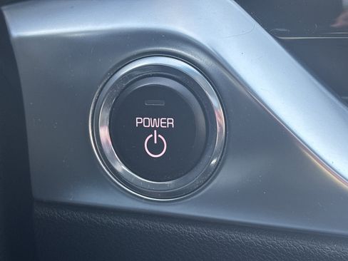 Used 2020 Kia Niro EX Premium w/ Cold Weather Package image 28