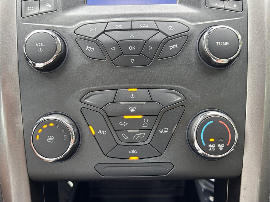 Used 2020 Ford Fusion S FWD image 26