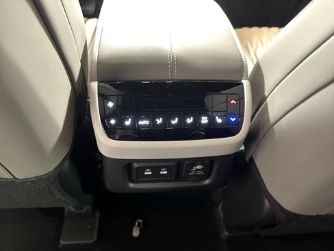 New 2026 INFINITI QX60 Autograph w/ Dark Cargo Package image 32