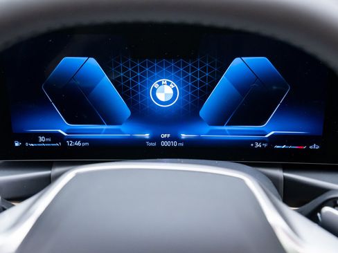 New 2026 BMW 330i xDrive Sedan w/ Premium Package image 22