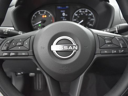 Used 2025 Nissan Altima 2.5 S image 28