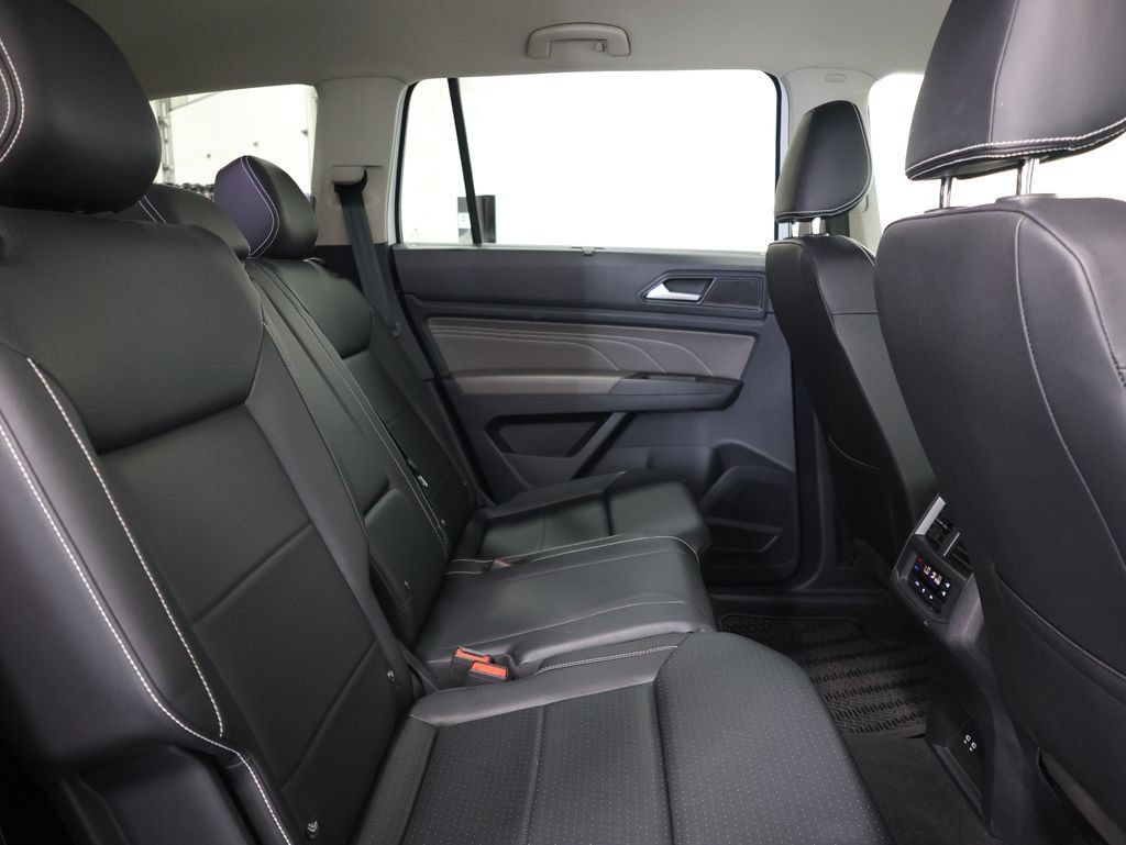 Certified 2023 Volkswagen Atlas SE AWD/4WD image 24
