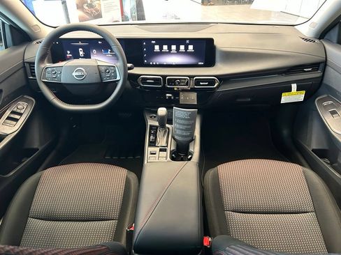 New 2026 Nissan Sentra SR w/ Floor Mat Package FWD image 11