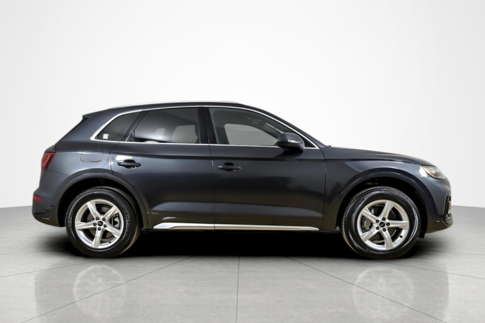 Used 2023 Audi Q5 2.0T Premium w/ Convenience Package AWD/4WD image 6