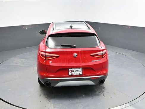 Used 2023 Alfa Romeo Stelvio Ti image 41