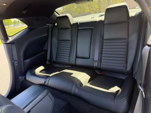 Used 2011 Dodge Challenger R/T image 44