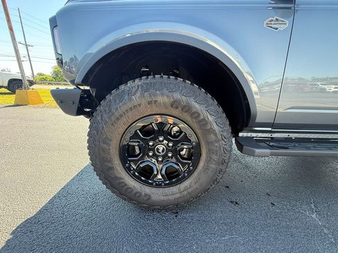 Used 2024 Ford Bronco Wildtrak AWD/4WD image 10