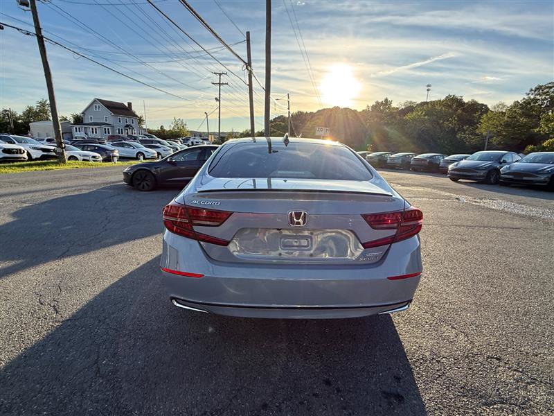 Used 2022 Honda Accord Sport image 4