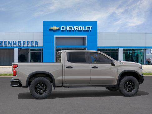 New 2026 Chevrolet Silverado 1500 ZR2 AWD/4WD image 5