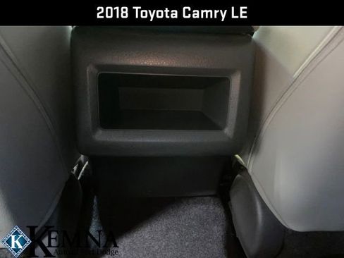 Used 2018 Toyota Camry LE image 19