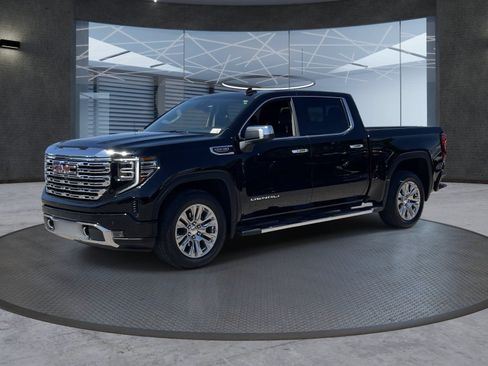 Certified 2025 GMC Sierra 1500 Denali RWD image 2