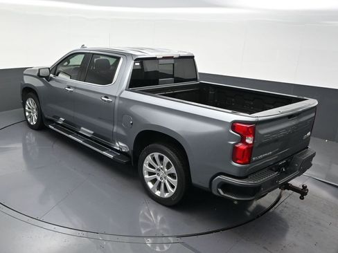 Used 2019 Chevrolet Silverado 1500 High Country image 17
