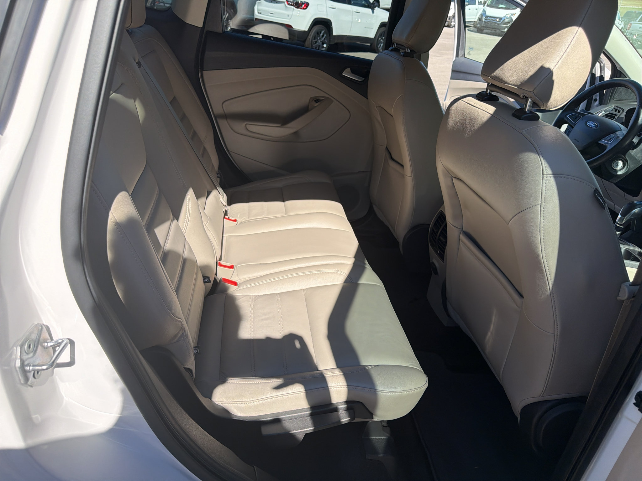 Used 2018 Ford Escape SEL w/ Ford Safe & Smart Package FWD image 23
