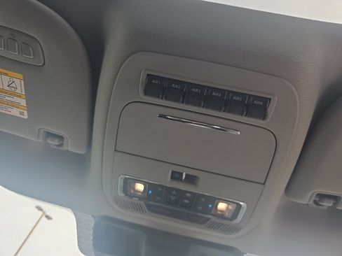 Used 2023 Ford F350 Lariat w/ Sport Appearance Package AWD/4WD image 37