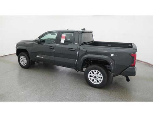 New 2025 Toyota Tacoma SR5 image 4