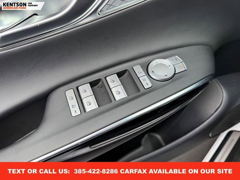 Used 2025 Genesis GV70 2.5T image 23