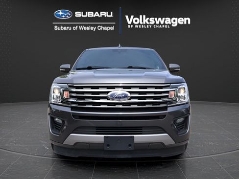 Used 2020 Ford Expedition XLT w/ Equipment Group 202A RWD image 3