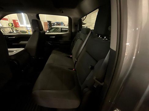 Used 2022 Chevrolet Silverado 1500 RST w/ Z71 Off-Road Package image 25