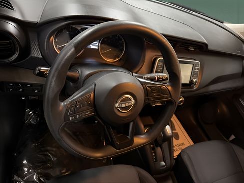 Used 2024 Nissan Kicks S FWD image 17