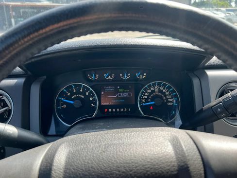 Used 2013 Ford F150 XLT w/ Mid Equipment Group RWD image 14