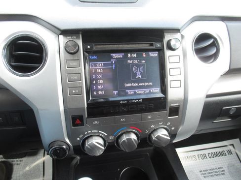 Used 2014 Toyota Tundra SR5 w/ SR5 Upgrade Package image 23