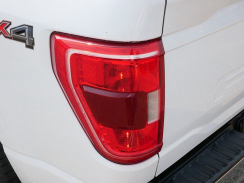 Certified 2022 Ford F150 XLT w/ Equipment Group 302A High AWD/4WD image 17