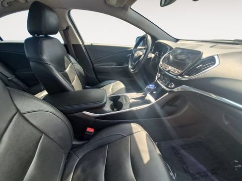 Used 2017 Chevrolet Volt Premier w/ Driver Confidence II Package FWD image 14
