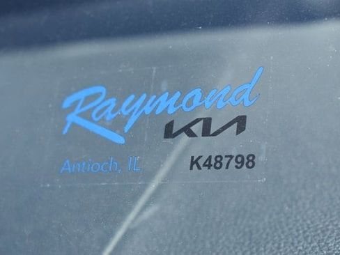 New 2026 Kia Seltos S FWD image 33