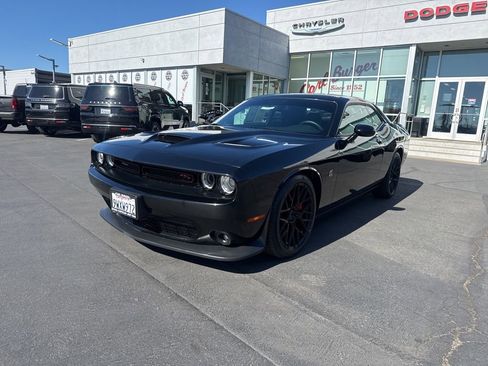 Certified 2021 Dodge Challenger R/T Scat Pack RWD image 3