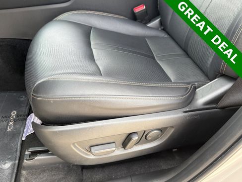 Used 2025 MAZDA CX-90 3.3 Turbo w/ Preferred Package image 33