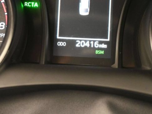 Used 2024 Toyota Camry SE FWD image 33